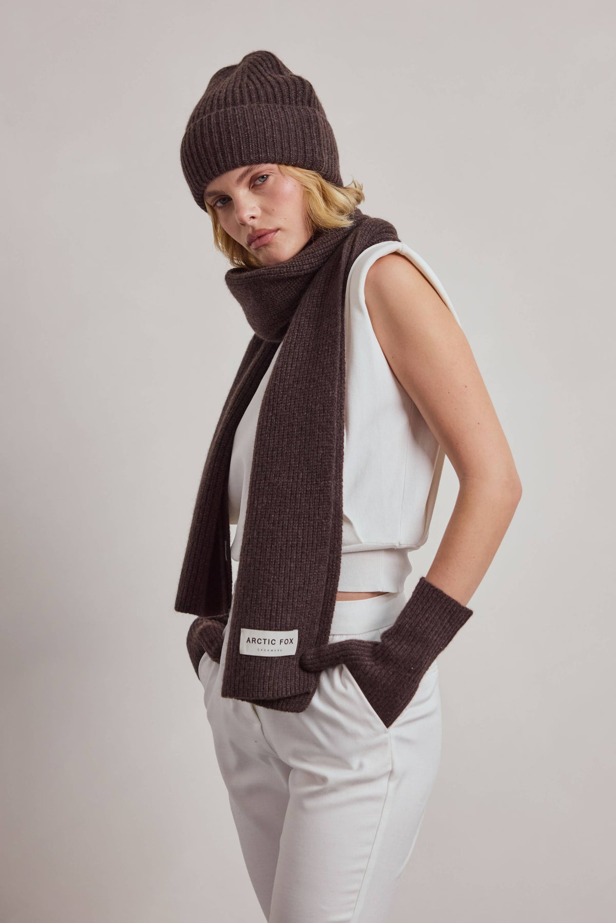 Cashmere Scarf - Chocolate Brown - AW26
