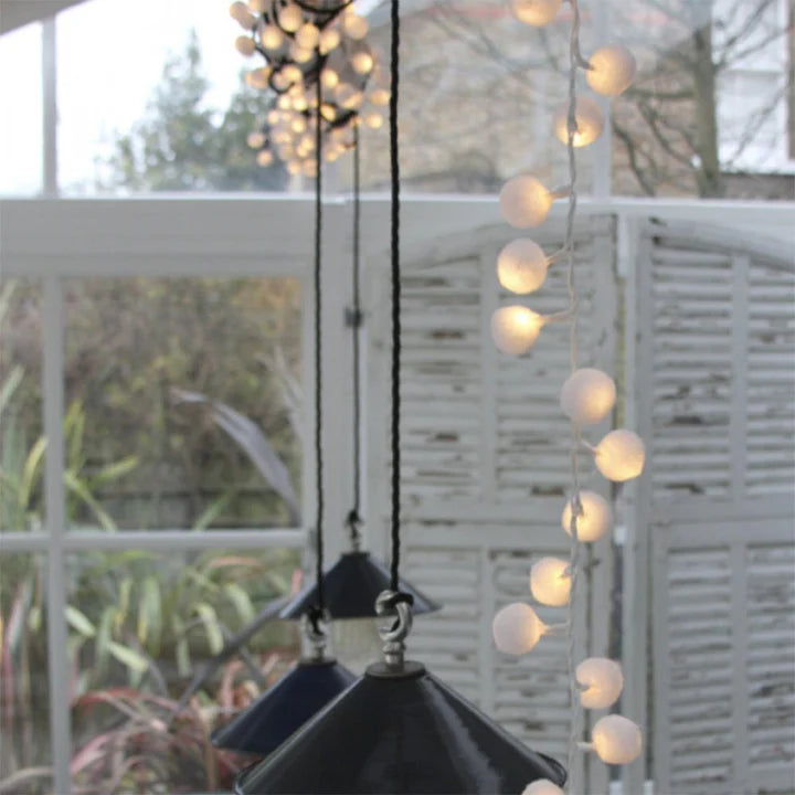 White Pom Pom Lights