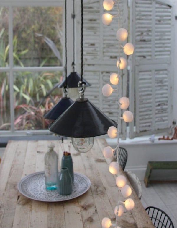 White Pom Pom Lights