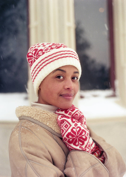 Selbu knitted beanie (261)Red 100% wool