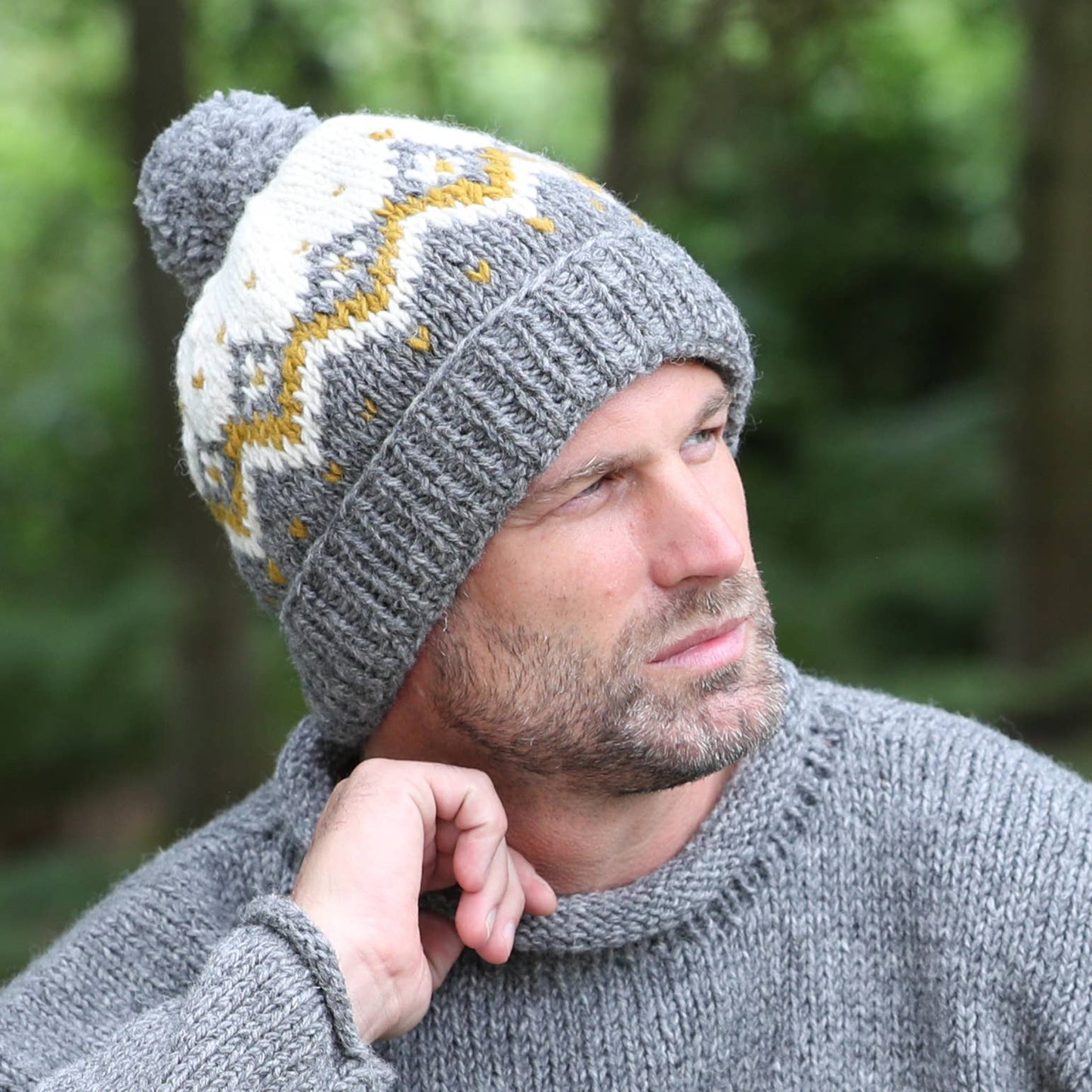 Dot Diamond Bobble Hat - Pure Wool - Knitted - Fair Trade