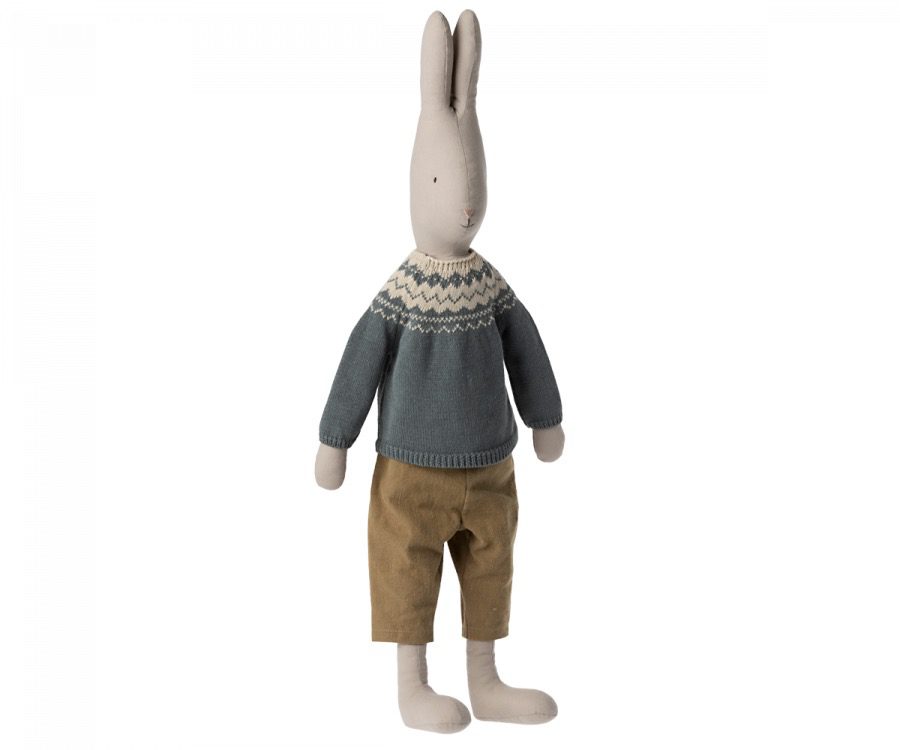 Rabbit size 5, Pants and knitted sweater