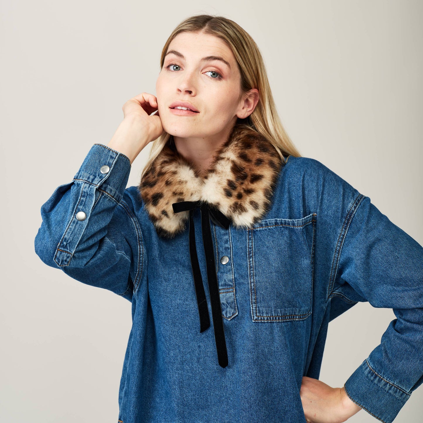 Diana Collar