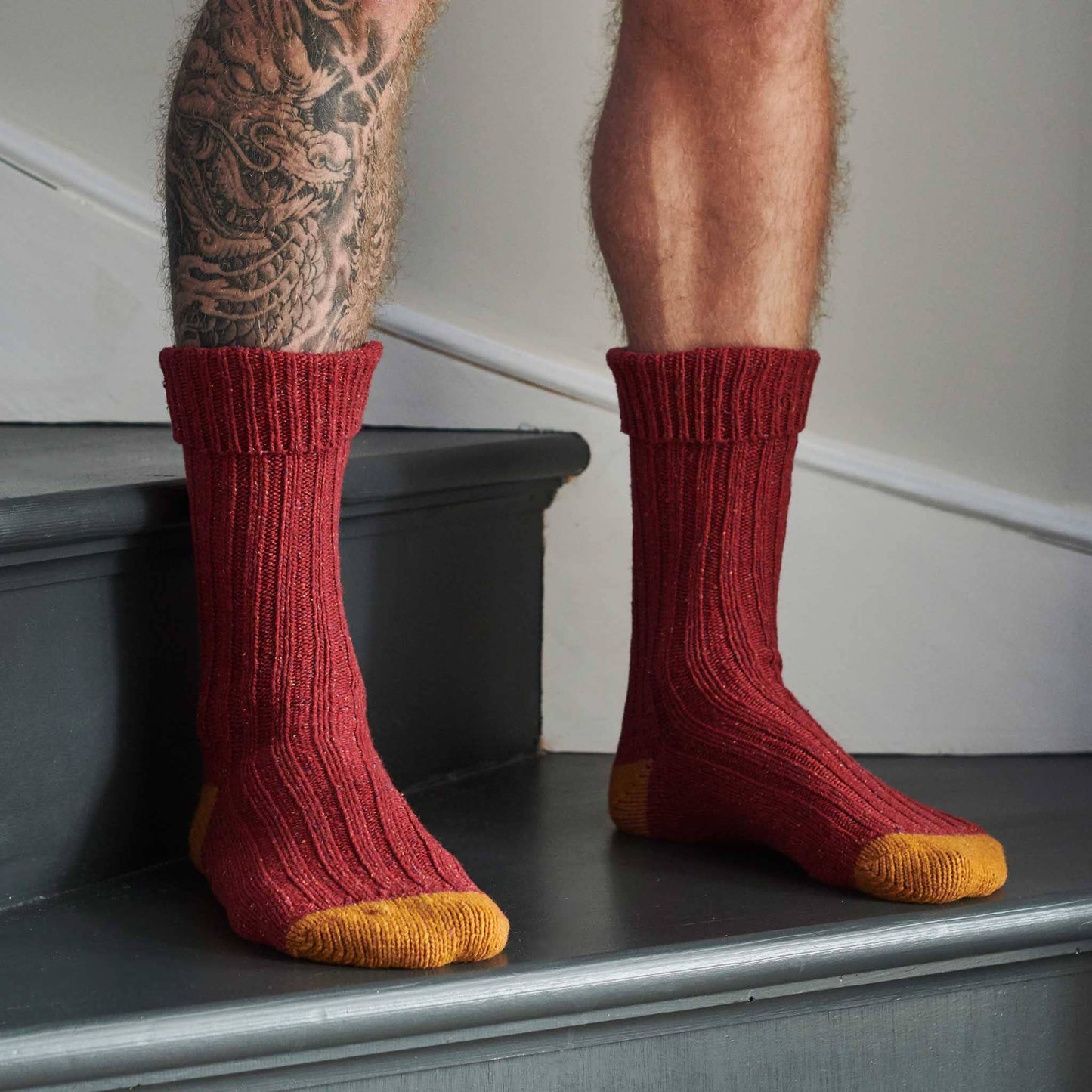 Unisex Recycled Silk Blend Ribbed Socks