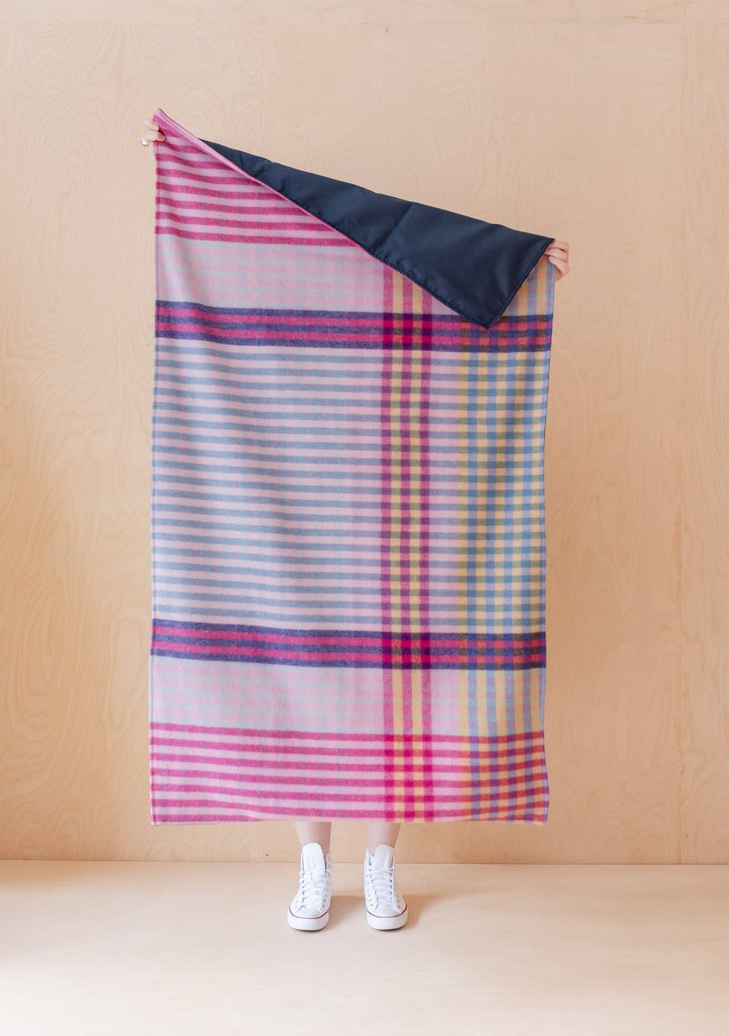 Recycled Wool Small Picnic Blanket in Pink Micro Gingham
