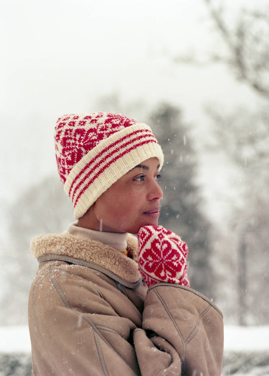 Selbu knitted mitten (262)