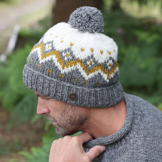 Dot Diamond Bobble Hat - Pure Wool - Knitted - Fair Trade