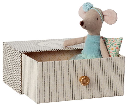 Maileg, Daybed Little Sister Mouse  new 2025