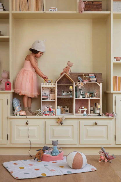 Maileg Mouse Hole Farm House: PREORDER DUE MAY
