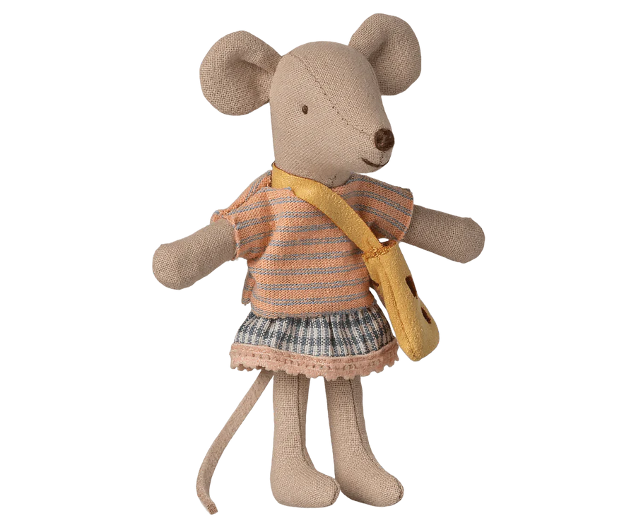 Maileg, Little Sister Mouse with Bag