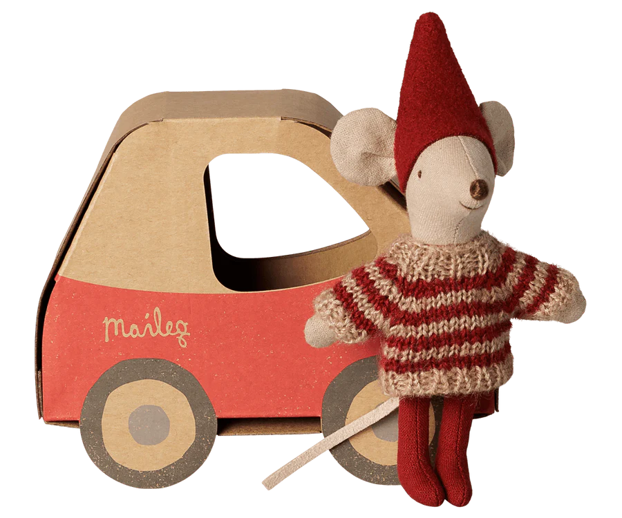 PRE-ORDER Maileg Autumn sister car Winter 2026