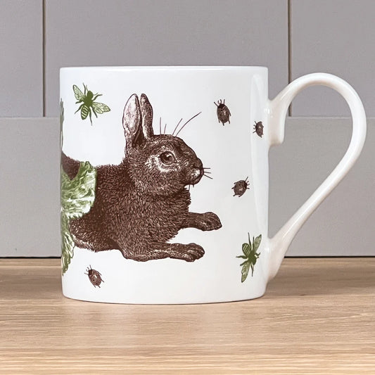 RABBIT & CABBAGE MUG