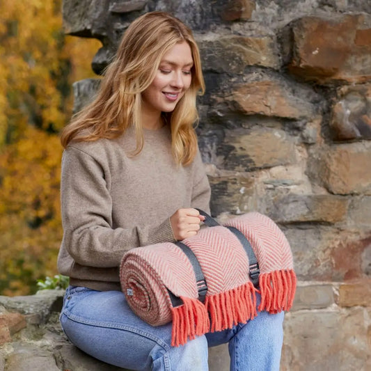 Polo Pure New Wool Picnic Rug - Herringbone Flamingo