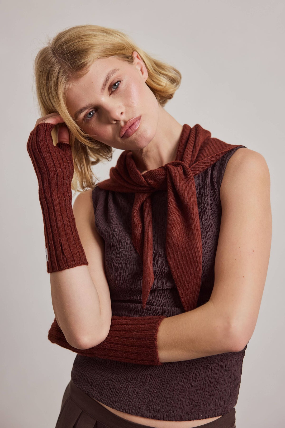 Merino Wool Fingerless Gloves - Dark Walnut Brown - AW26
