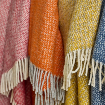 Fishbone English Mustard Throw