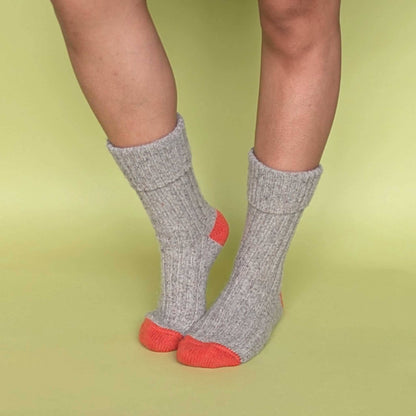 Unisex Recycled Silk Blend Ribbed Socks