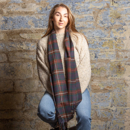 Lambswool Country Check Scarf Navy